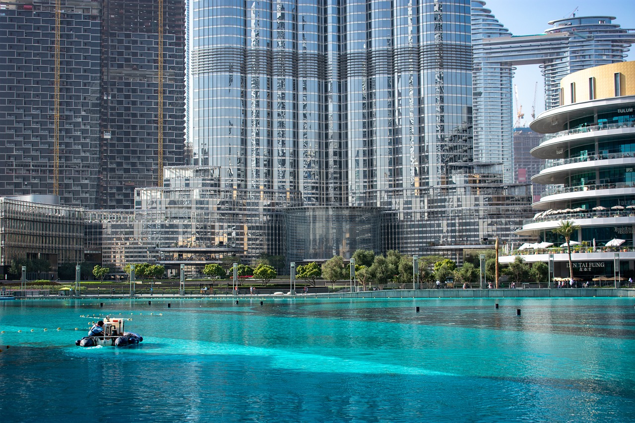 Glass and Mirror Works in Dubai